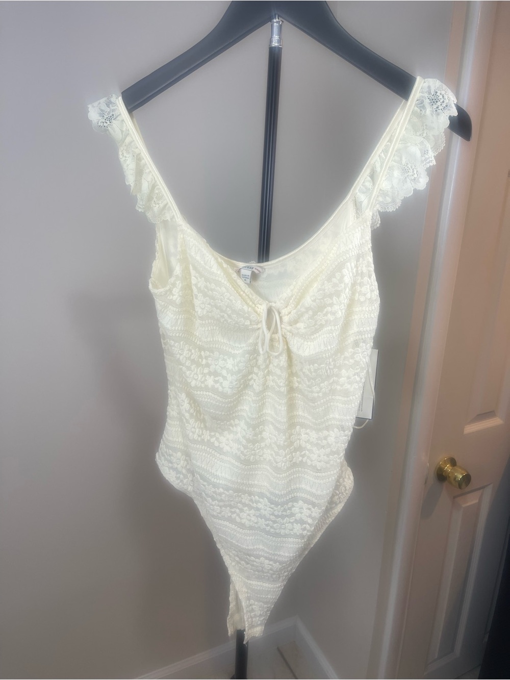 Guess Cream Lace Tie-Front Bodysuit